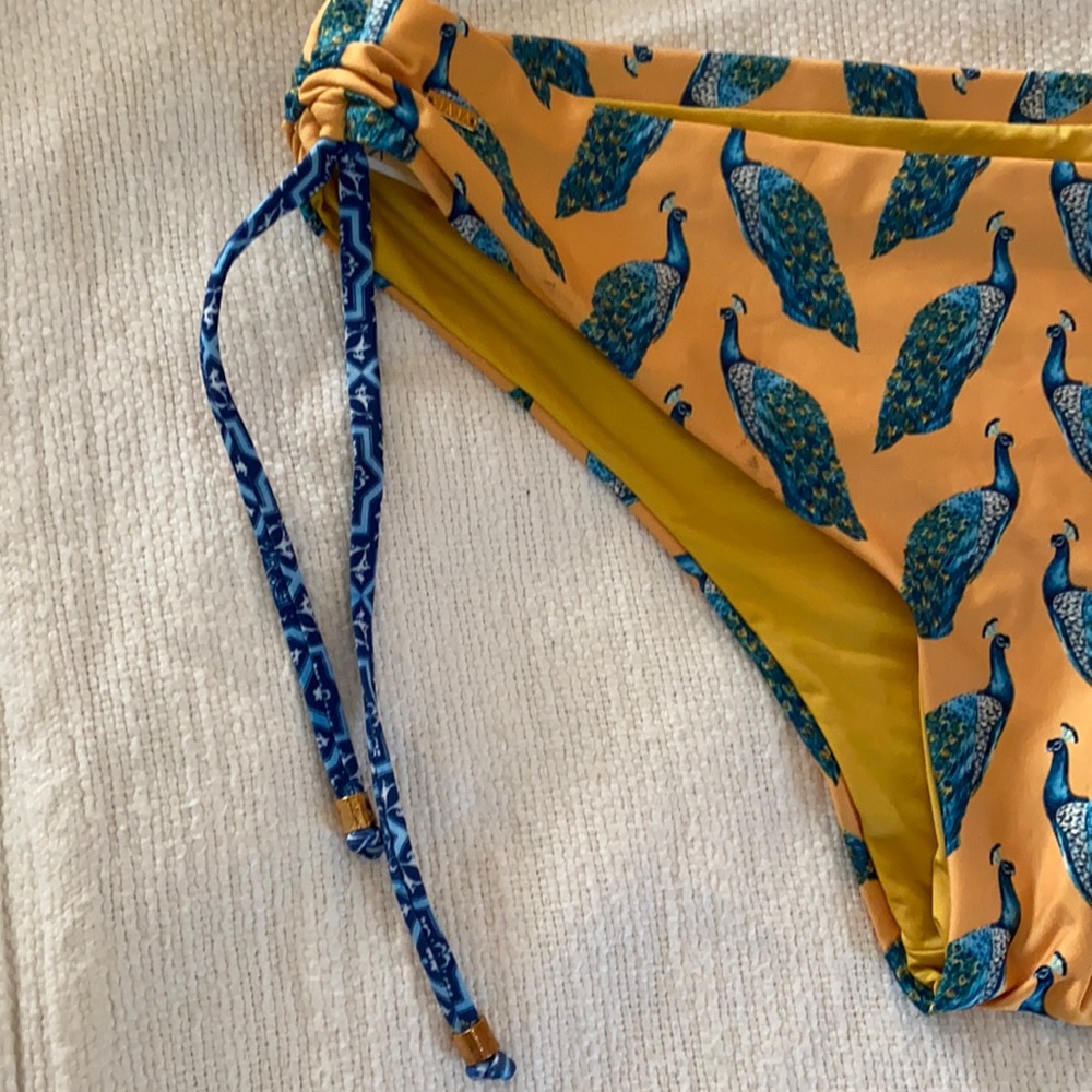 Naja bikini bottom Peacocks